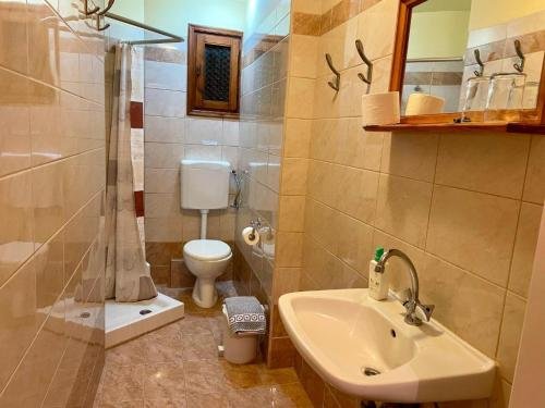 bathroom-double-room
